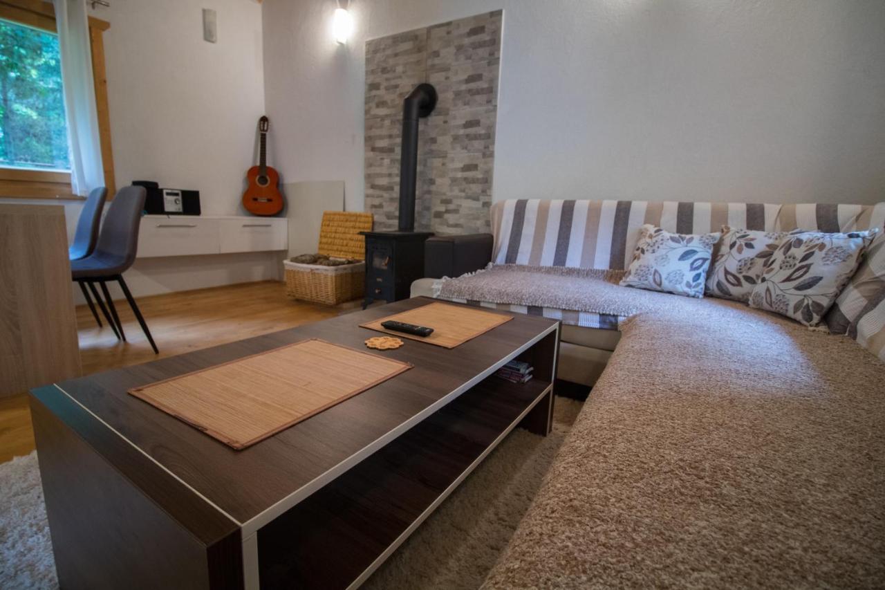 Cabin House Hidden Nest โมสตาร์ ภายนอก รูปภาพ